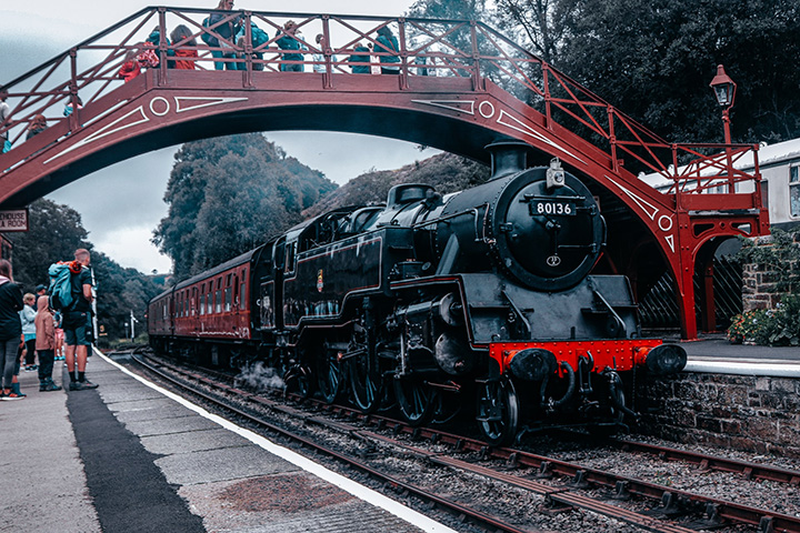 Train pulling in at Goathland Station, Whitby, by Different Resonance
