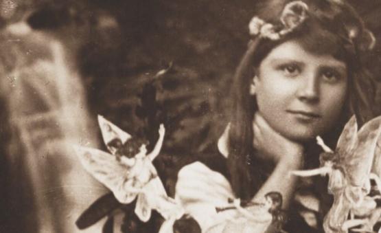 Original Cottingley Fairies picture from 1917